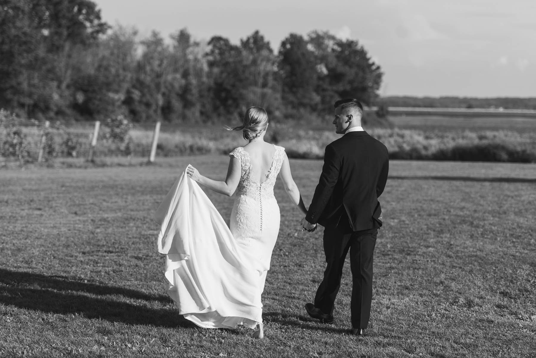Magical Wedding Photography by a Seasoned Photographer - Samantha + Tyler